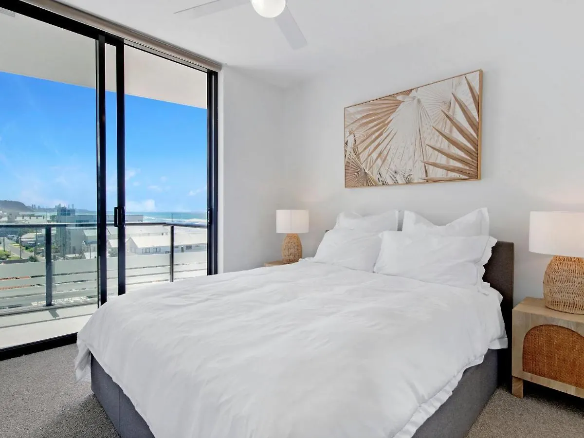 Luxury Central Palm Beach Apartment With Rooftop Pool - Gchm Gold Coast 0*,