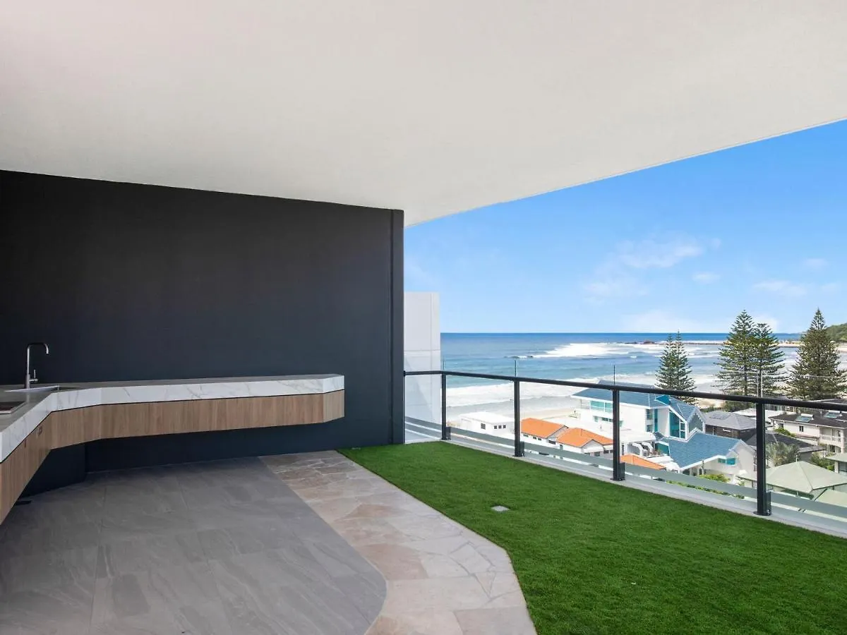 Luxury Central Palm Beach Apartment With Rooftop Pool - Gchm Gold Coast